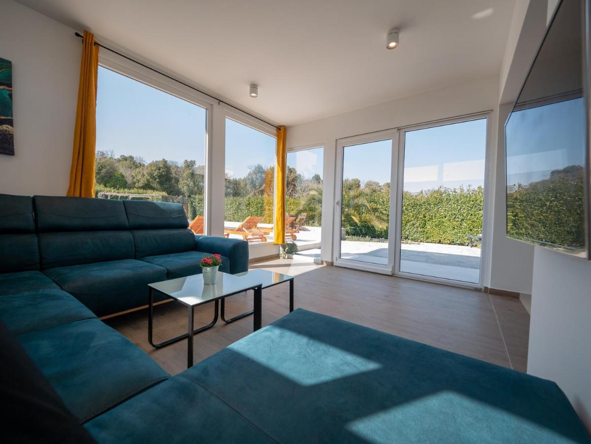 Villa Vinky Пула Экстерьер фото